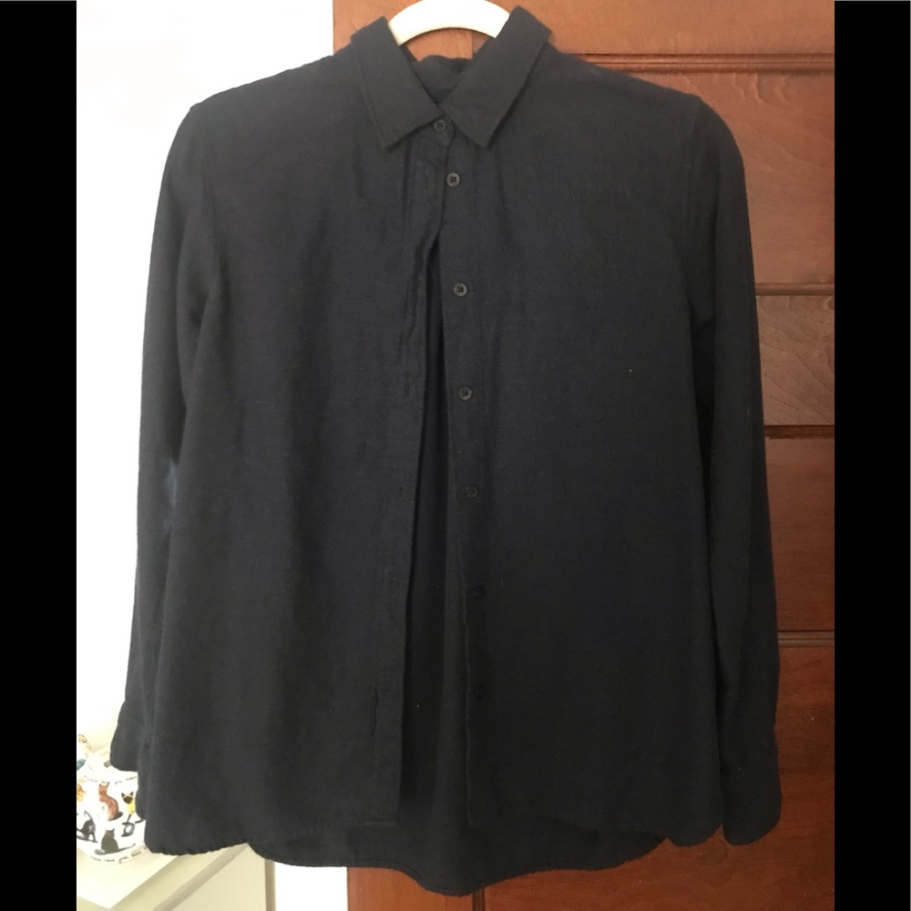 Uniqlo cotton button down w/ patch pockets